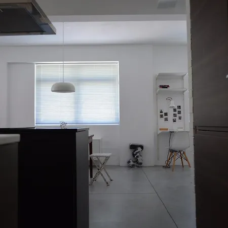 Loft Industrial Con Cine Y Diseno Apartmán